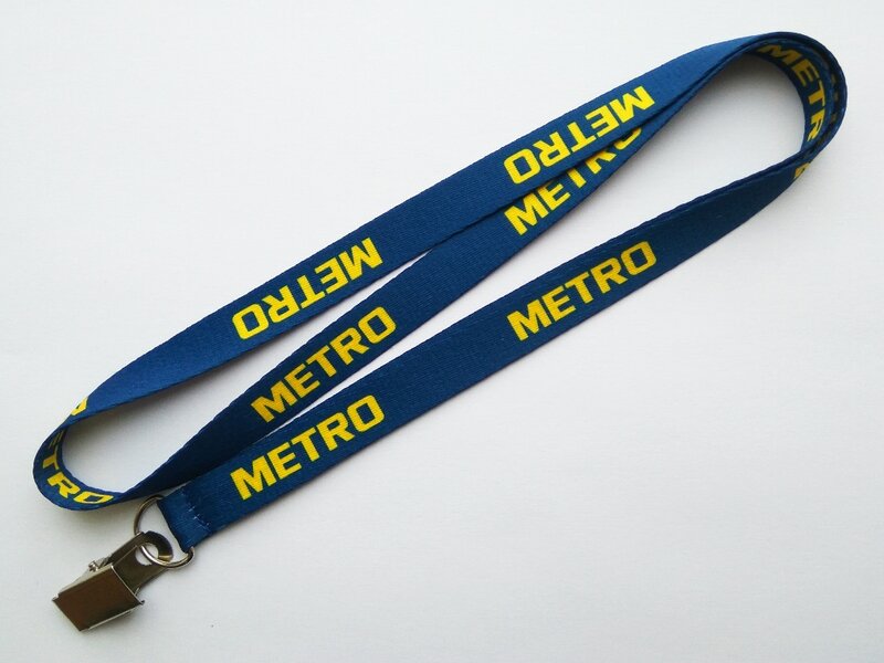 Шнурок для бейджа з логотипом METRO Шнурок с прищепкой